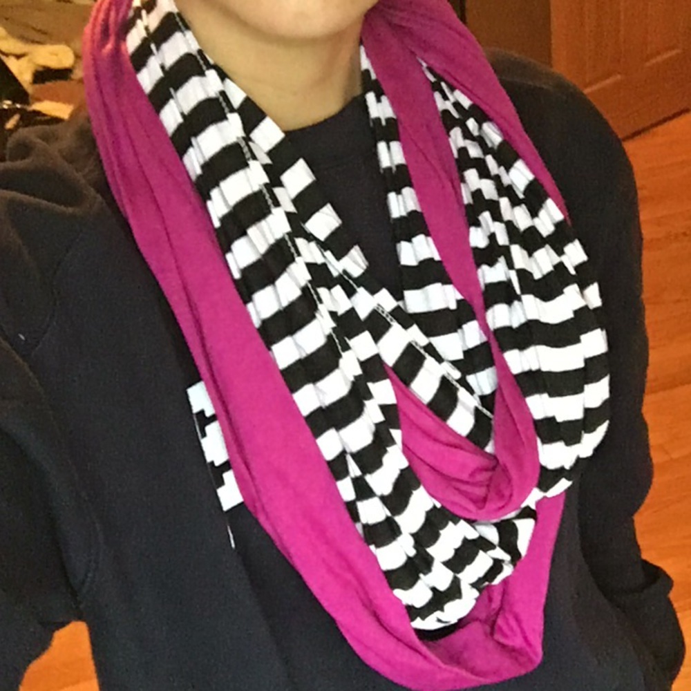 Infinity scarf - Picture 2 of 4